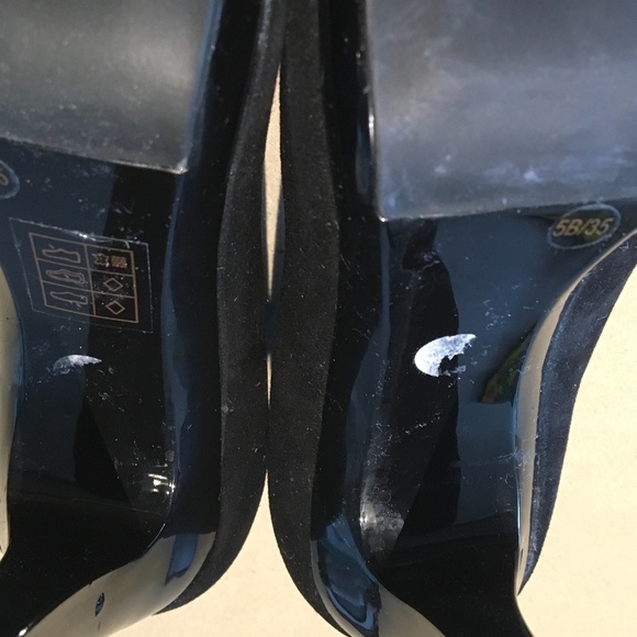 Peep toe Suede Platform heels - Picture 4 of 4